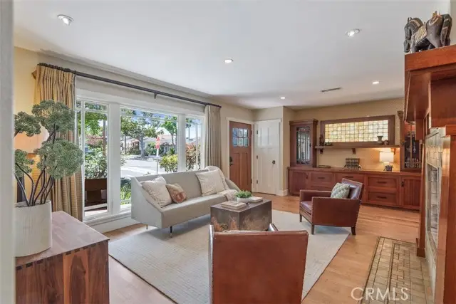 298 Granada Avenue, Long Beach, CA 90803 - #3