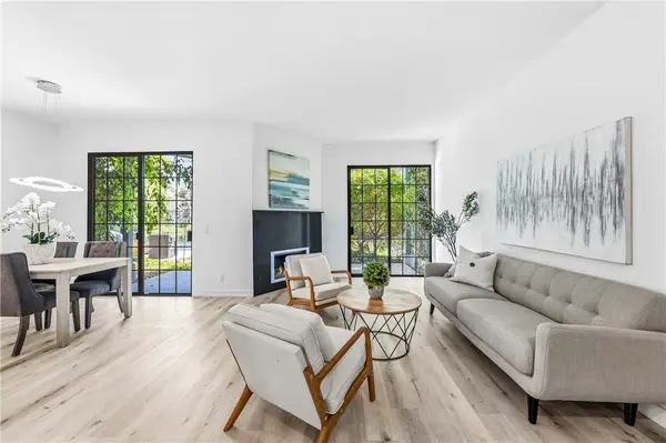 8192 Sandcove Cir  #106, Huntington Beach, CA 92646
