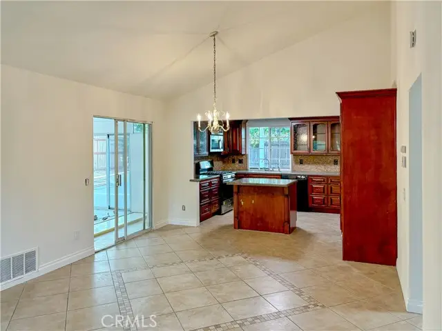 1164 Massachusetts Avenue, Riverside, CA 92507 - #3