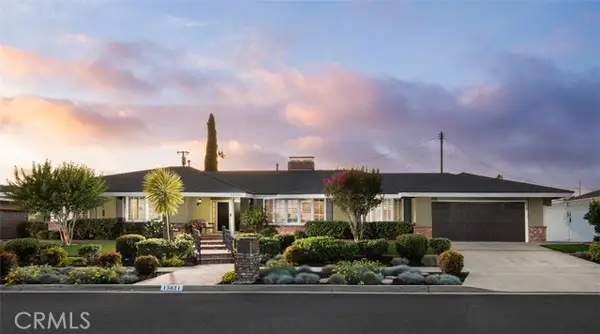 13621 Rushmore Lane, Santa Ana, CA 92705
