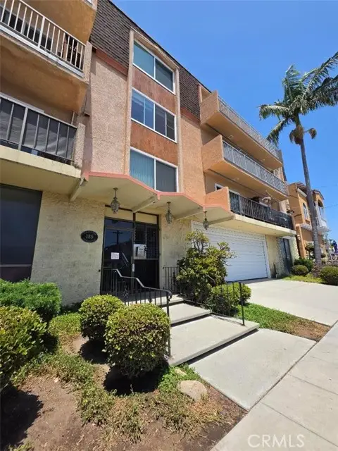 185 Quincy Avenue  #202, Long Beach, CA 90803