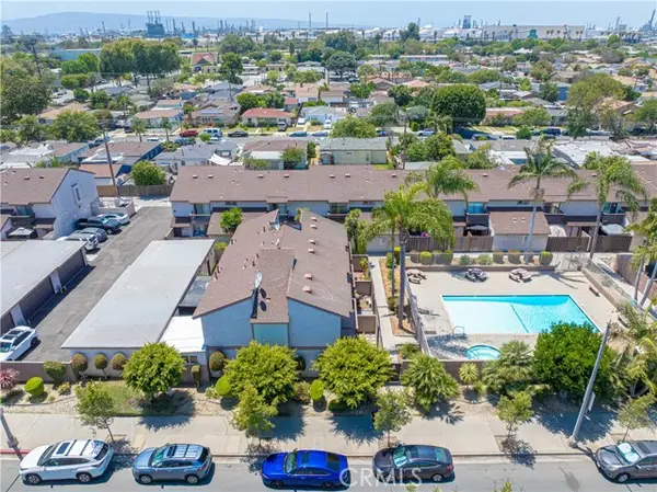 2231 Santa Fe  #13, Long Beach, CA 90810