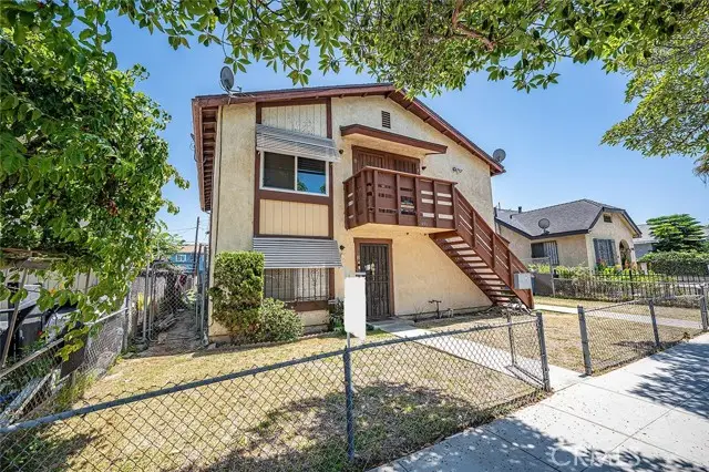 1490 Gundry, Long Beach, CA 90813 - #1