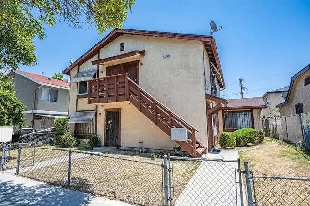 1490 Gundry, Long Beach, CA 90813 - #3