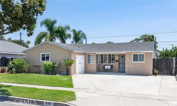618 Pine Drive, Fullerton, CA 92833