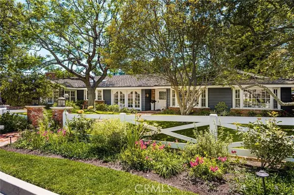 2162 Racquet Hill, Santa Ana, CA 92705