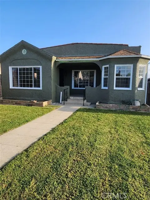 1835 82nd Street, Los Angeles, CA 90047