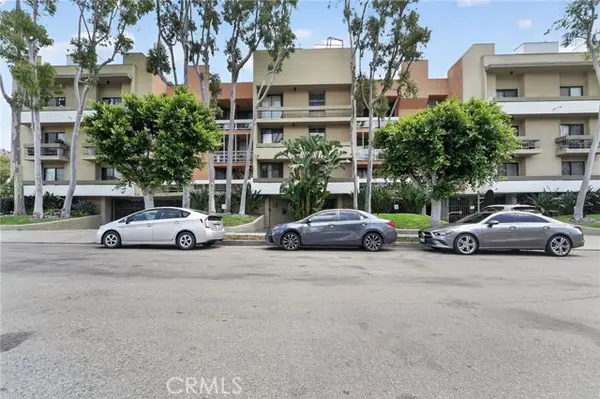 750 Kings  #114, West Hollywood, CA 90069