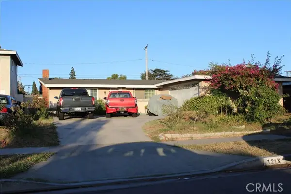1213 Corta Drive, Santa Ana, CA 92704