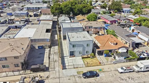 245 65th Street, Los Angeles, CA 90003