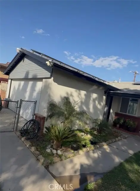 19236 Stroh Avenue, Corona, CA 92881