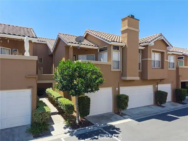 28496 Klondike Dr, Trabuco Canyon, CA 92679