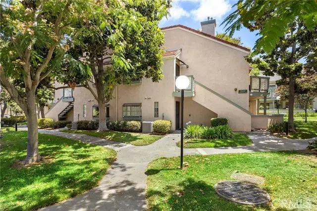 3537 Greentree Circle  #C, Anaheim, CA 92804 - #2