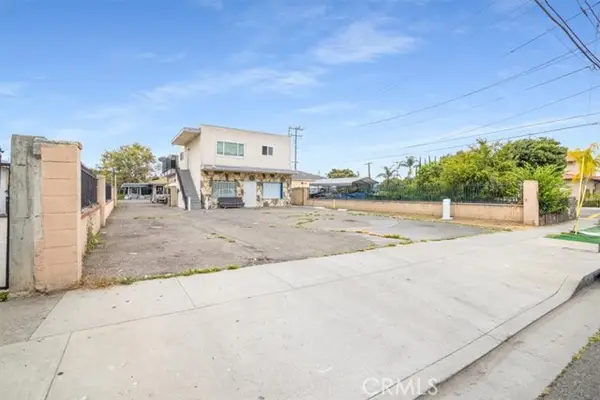 608 Central Avenue, Santa Ana, CA 92707