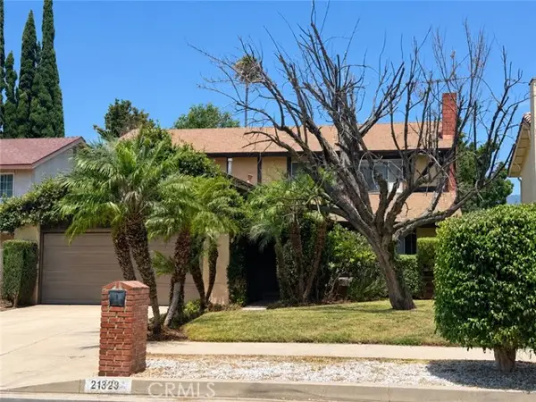 21823 Hiawatha Street, Chatsworth, CA 91311