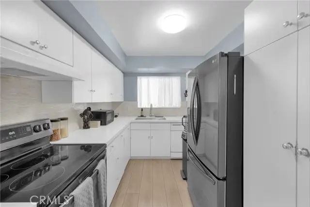 6151 Canterbury Drive  #105, Culver City, CA 90230 - #3