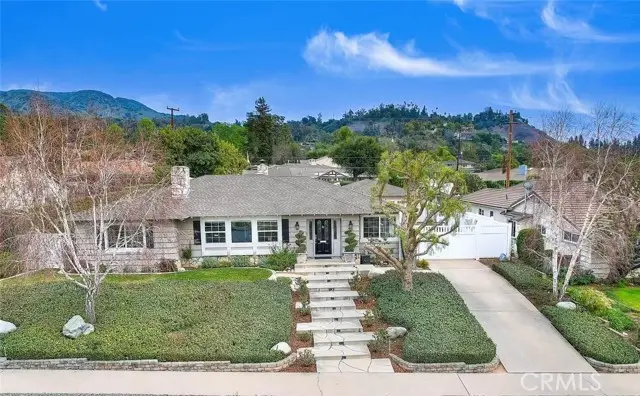 156 Country Club Rd, Glendora, CA 91741 - #1