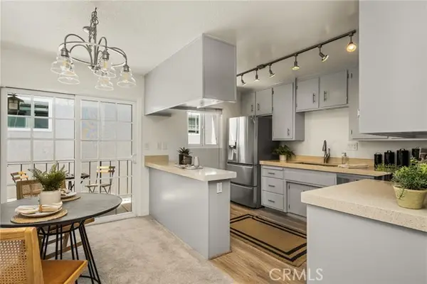 444 Obispo  #301, Long Beach, CA 90814