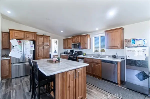 2876 Goss, Phelan, CA 92371