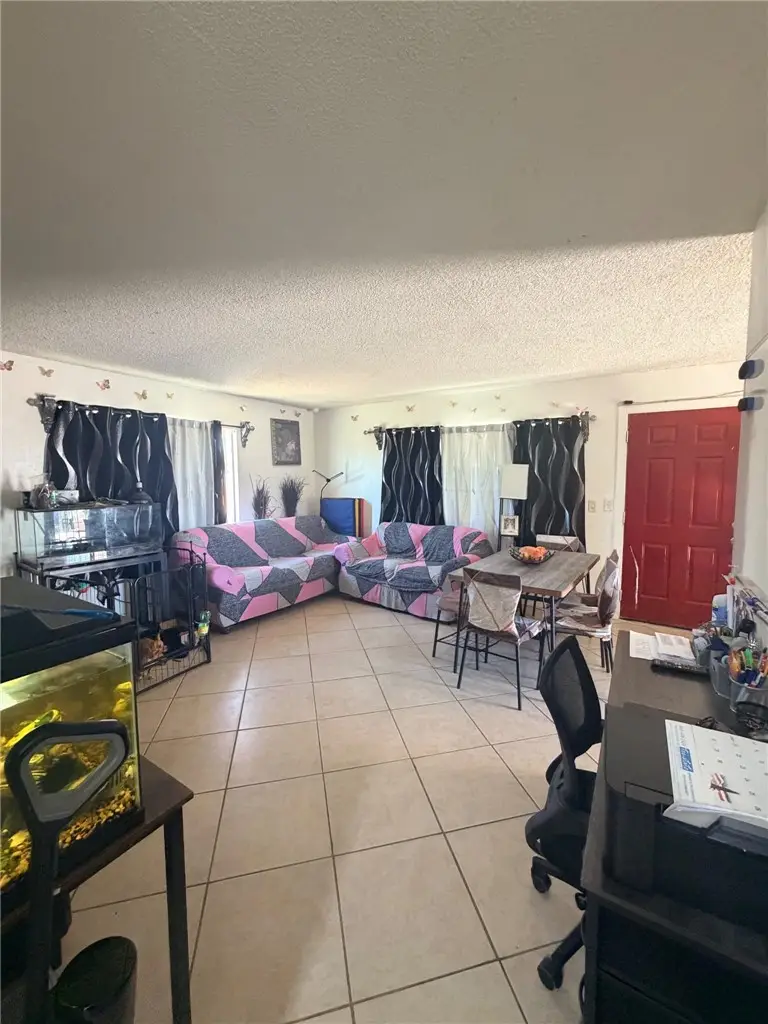 18265 Larkspur, Adelanto, CA 92301 - #3