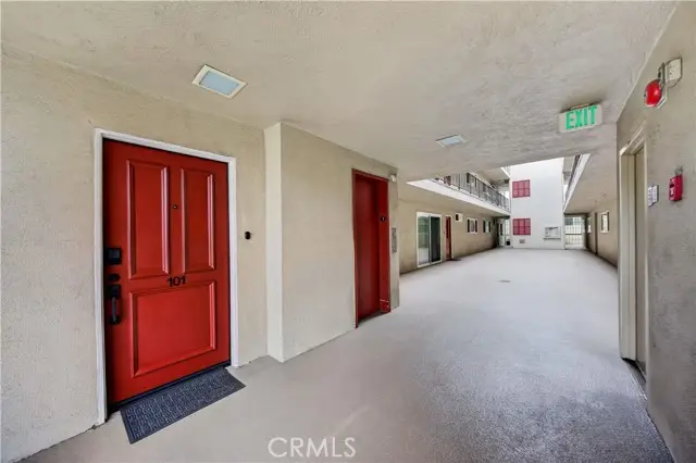 5301 The Toledo  #101, Long Beach, CA 90803 - #3