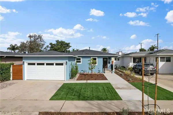 209 Mayfair, Orange, CA 92867