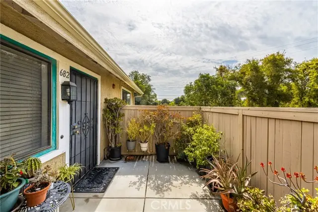 682 Bridgeport Circle  #29, Fullerton, CA 92833 - #2