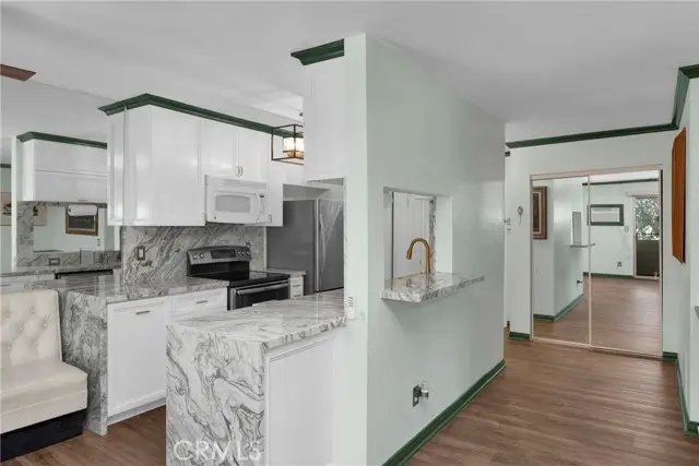 1351 Orange Drive  #205, Los Angeles, CA 90028 - #3