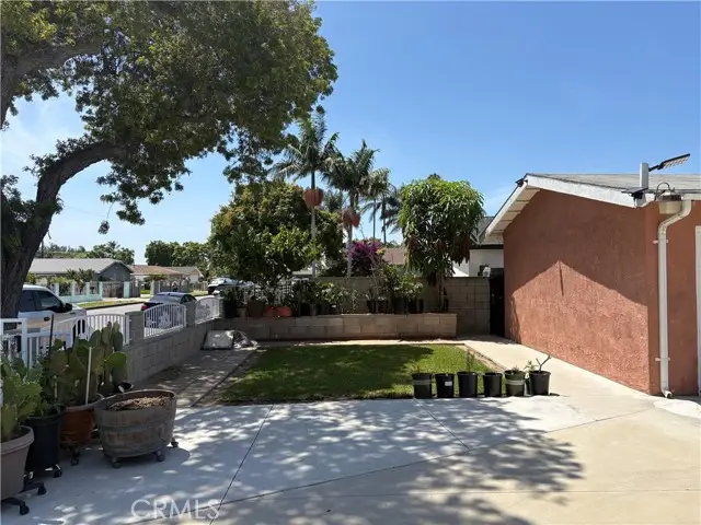 1622 Pacific, Santa Ana, CA 92704 - #2