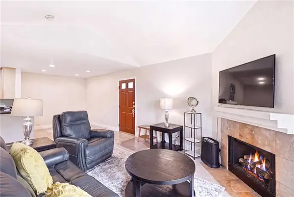 2380 Del Mar  #305, Corona, CA 92882