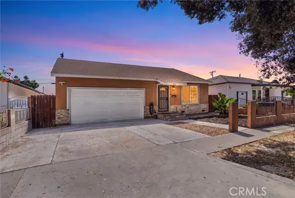 2211 Oak Street, Santa Ana, CA 92707