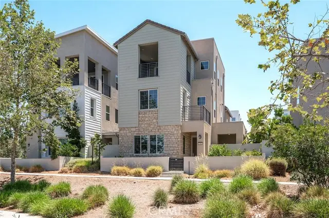 148 Perspective, Irvine, CA 92618 - #1