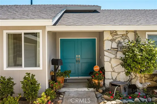 1136 Rosewood Ave, Orange, CA 92866 - #2