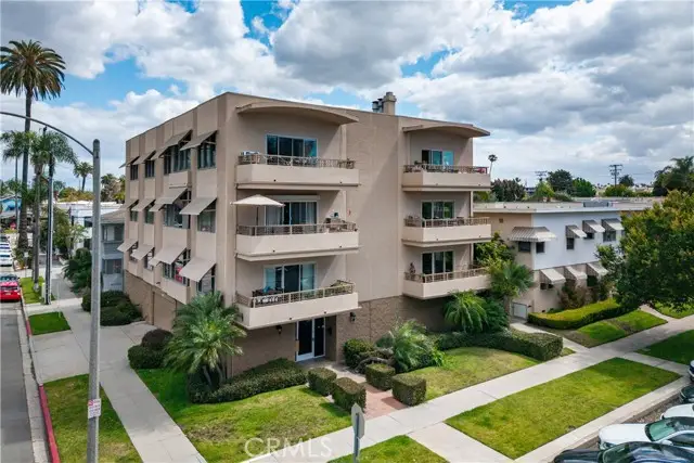 3401 1st Street  #5, Long Beach, CA 90803 - #2