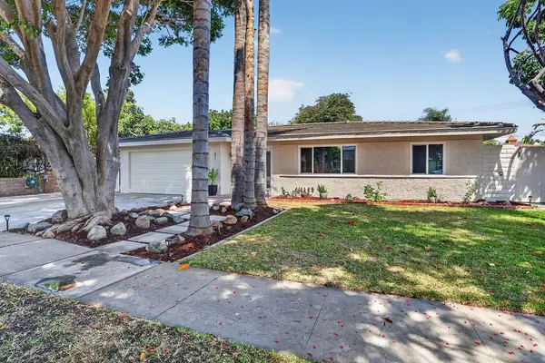 471 Rosalind Drive, Orange, CA 92869