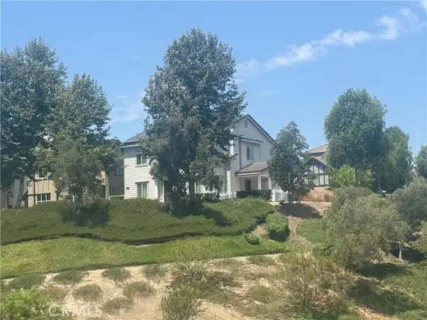 16 Bower Lane, Ladera Ranch, CA 92694