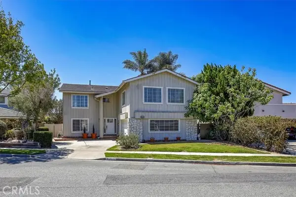 7232 Wellesley, Westminster, CA 92683