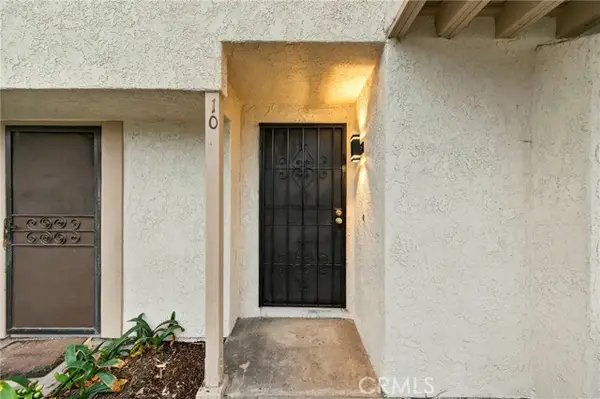 11360 166th  #10, Cerritos, CA 90703