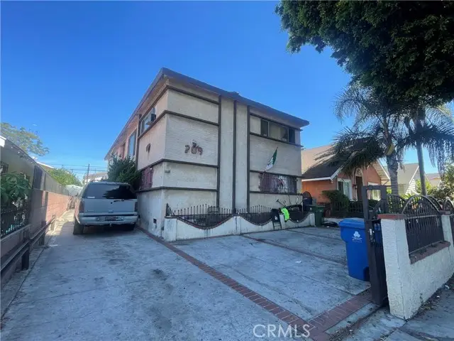 209 62nd, Los Angeles, CA 90003 - #1