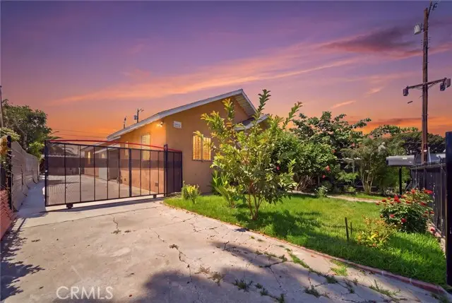 242 88th, Los Angeles, CA 90003 - #2