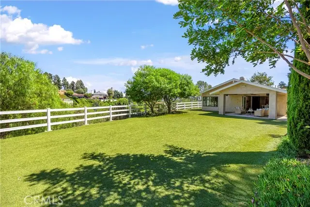 2201 Skyline Dr., Fullerton, CA 92831 - #2