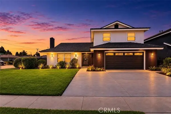9444 La Estrella Ave, Fountain Valley, CA 92708