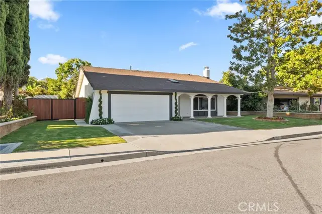 1111 La Entrada, Anaheim, CA 92801 - #1