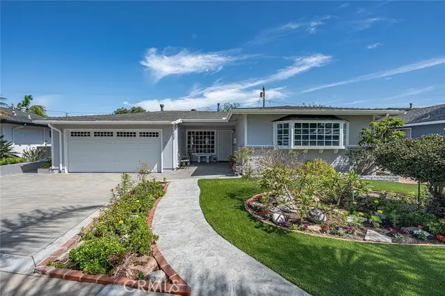 7009 El Paseo, Long Beach, CA 90815 - #1