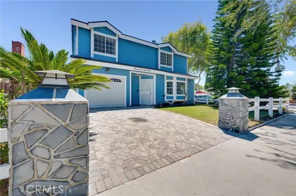 3304 Lewis, Signal Hill, CA 90755