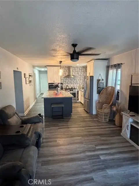 242 M, Colton, CA 92324 - #3