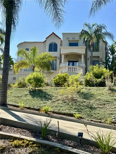 6041 Calle Mirador, Yorba Linda, CA 92886