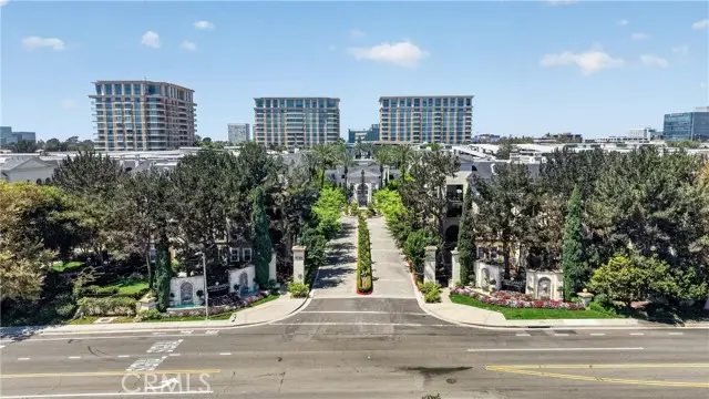 3422 Watermarke, Irvine, CA 92612 - #3