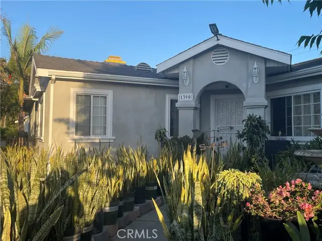 1390 33rd Street, Long Beach, CA 90810 - #1