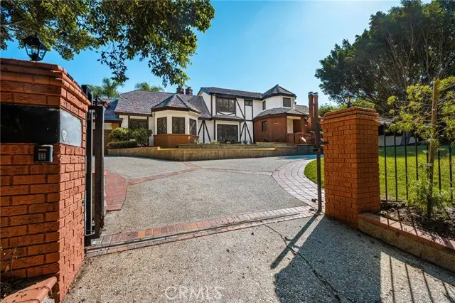 126 Lakeview Avenue, Anaheim, CA 92807 - #2